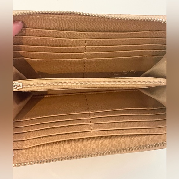 Aldo Camel Colour faux leather wallet - Picture 4 of 6